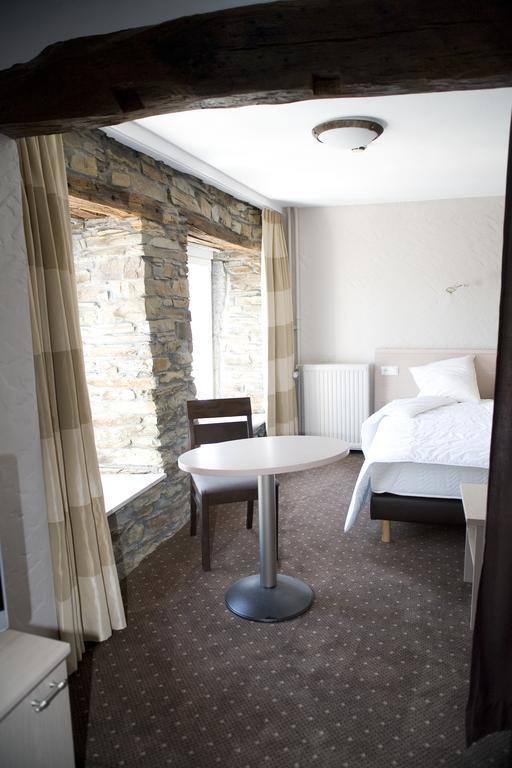 Auberge De Lavacherie Sainte-Ode Екстер'єр фото