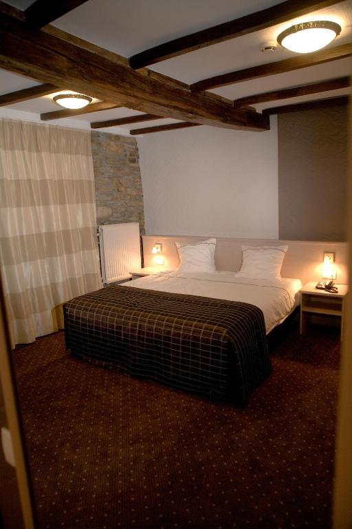 Auberge De Lavacherie Sainte-Ode Номер фото
