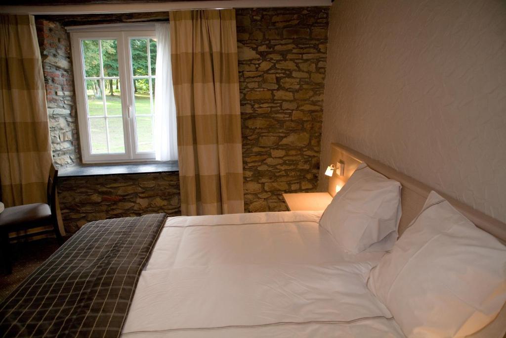 Auberge De Lavacherie Sainte-Ode Номер фото